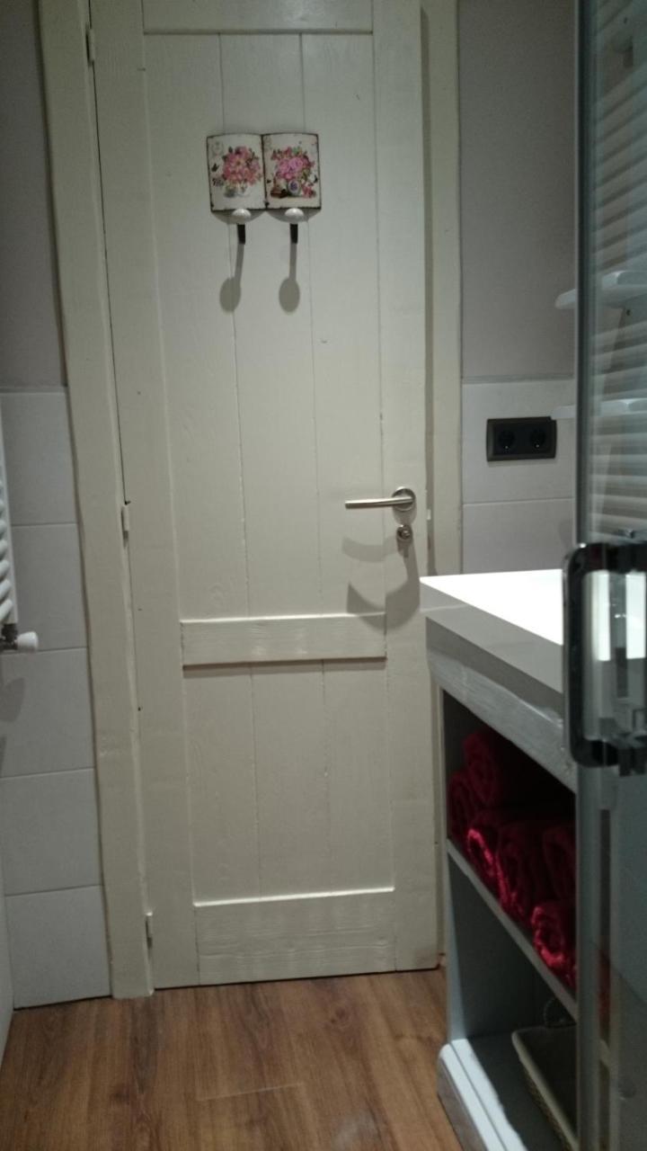 Apartamentos El Rincón de Andrea II Biescas  Exterior foto